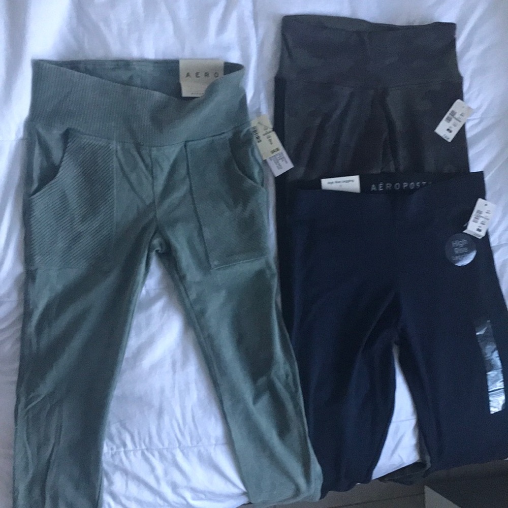 NWT 3 Aeropostale Leggings